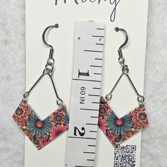 Handmade Hippie Theme Dangle earrings - Picture 5 of 6